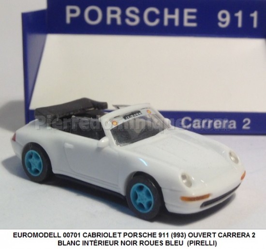 CABRIOLET PORSCHE 911 (993) OUVERT CARRERA 2  BLANC INTÉRIEUR NOIR ROUES BLEU  (PIRELLI)