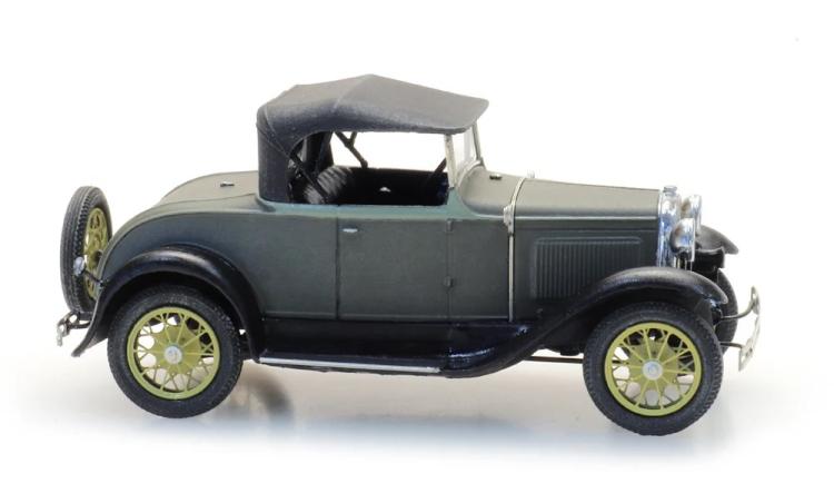 ROADSTER FORD MODEL A GRIS VERT CAPOTE