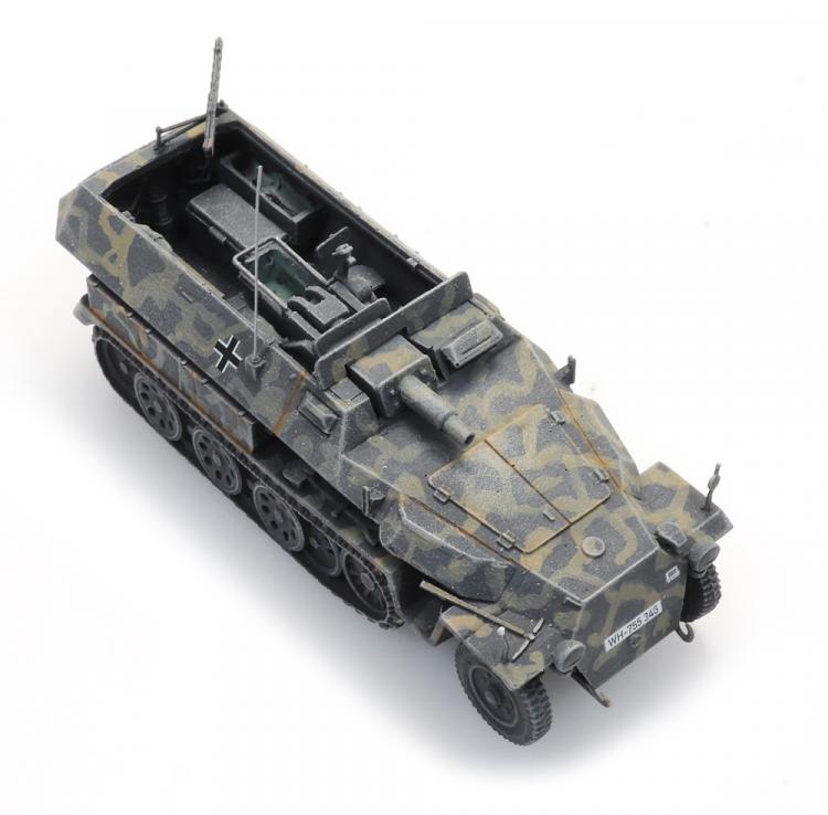 HALTRACK VEHICULE DE TRANSPORT DE TROUPE Sd.Kfz 251/9 AVEC CANON KwK 37 L24 STUMMEL (MEGOT) CAMOUFLAGE GRIS