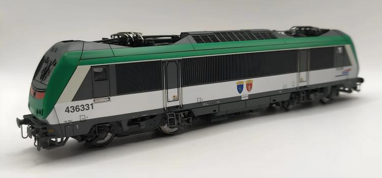 LOCOMOTIVE ELECTRIQUE BB36031 ASTRIDE BONS EN CHABLAIS CASTIONE FRET SNCF