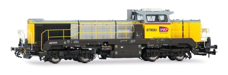 LOCOMOTIVE DIESEL VOSSLOH DE18 BB679018 SNCF RESEAU - A RESERVER