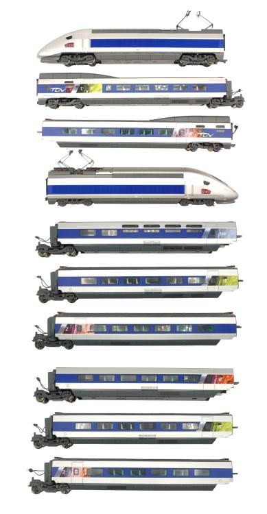 RAME COMPLETE TGV POS SNCF 10 ELEMENTS - AVEC ECLAIRAGE INTERIEUR DANS LES 8 VOITURES