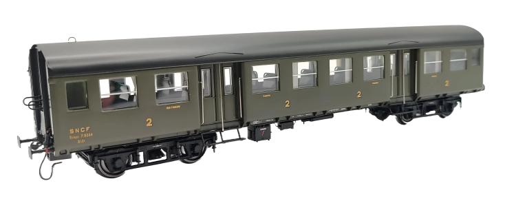 VOITURE VOYAGEUR ROMILLY BTMYP 7.5084 VERT CHÂSSIS NOIR SNCF - MODÈLES ÉQUIPÉS D‘ÉCLAIRAGE INTÉRIEUR