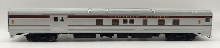 RAME DE 5 VOITURES VOYAGEURS 85' BUDD CANADIAN PACIFIC