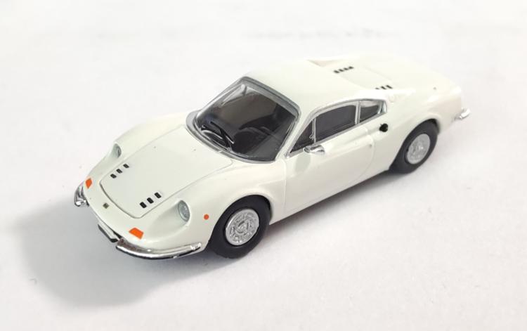 FERRARI DINO 246 GT BLANCHE