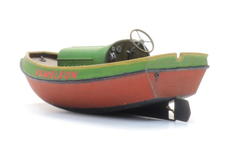 BATEAU A MOTEUR EN ACIER FRISIAN KAMELEON (COQUE ENTIERE)