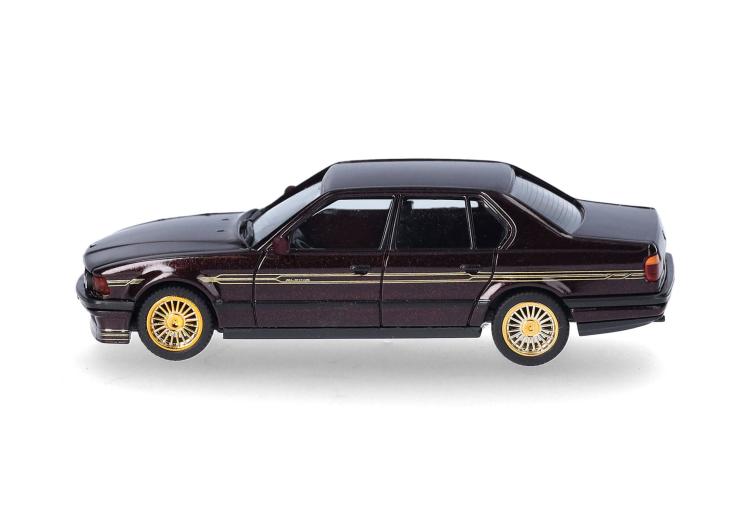 BERLINE SPORTIVE BMW-ALPINA B 11 3.5 LITRES 4 PORTES ROUGE BORDEAUX INTERIEUR NOIR DE 1987-97